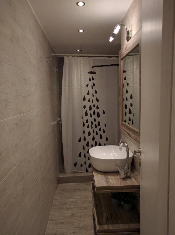 Cozy Apartment Ideally Located City Center And Megaron Moussikis Metro Station Atene Esterno foto