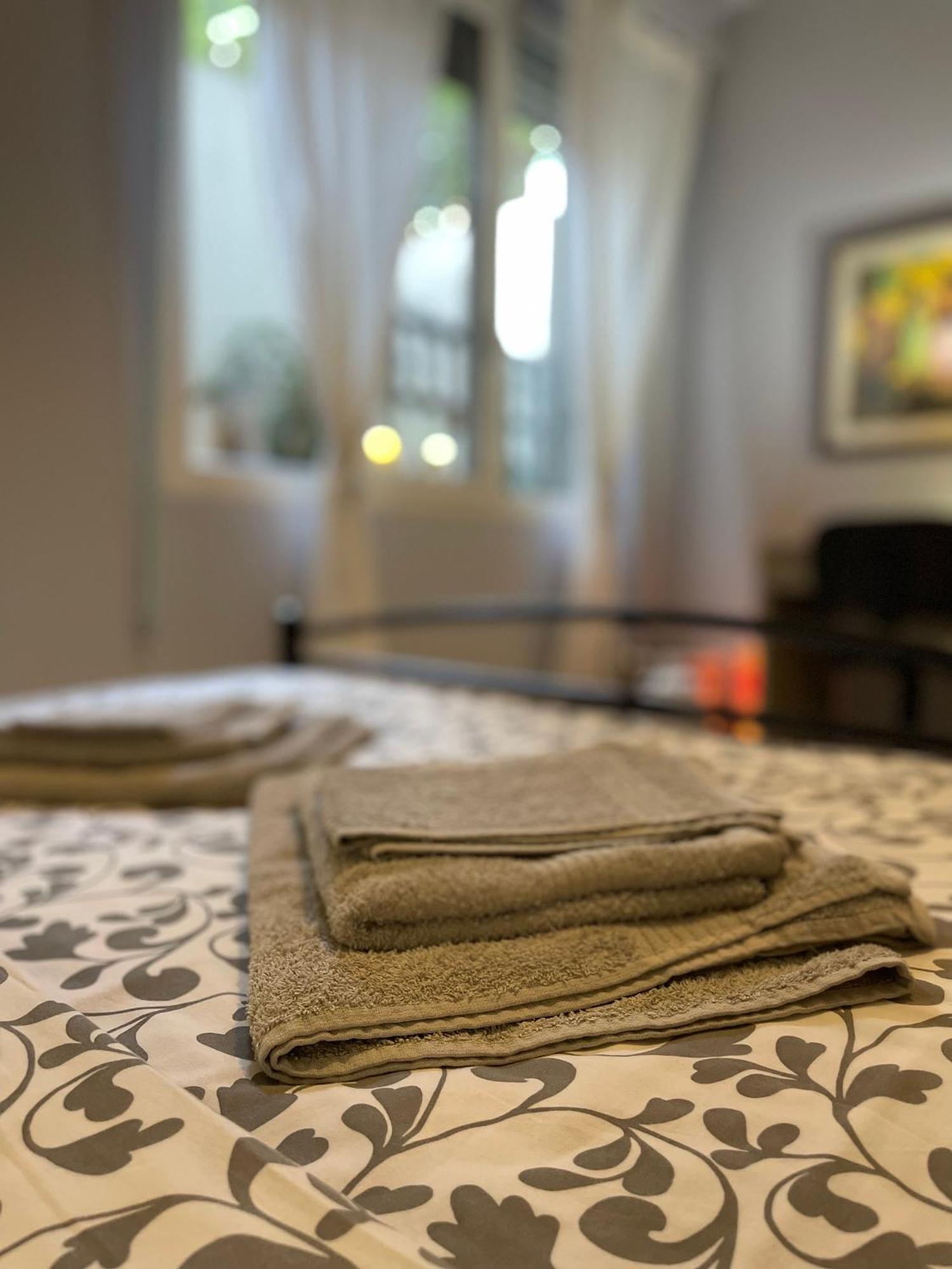 Cozy Apartment Ideally Located City Center And Megaron Moussikis Metro Station Atene Esterno foto