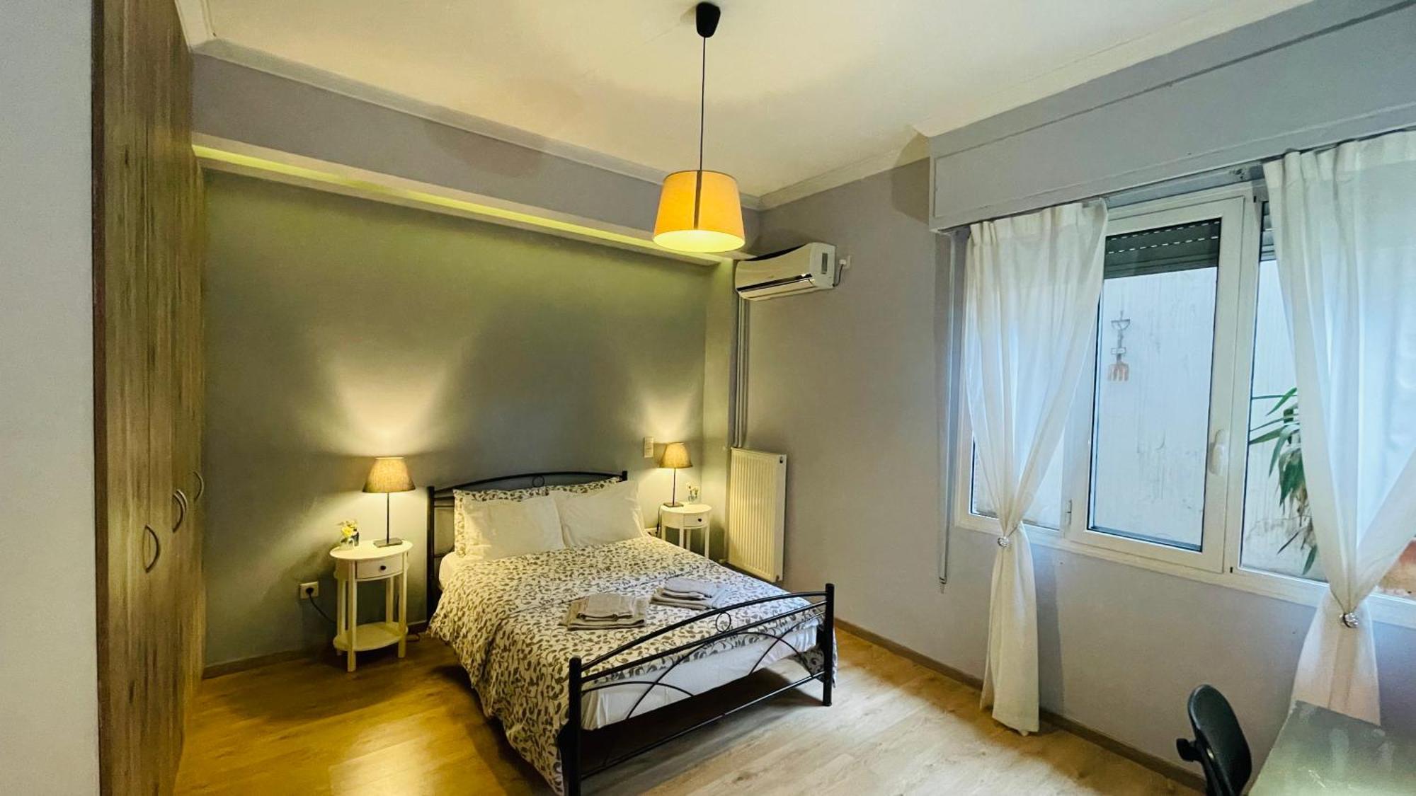 Cozy Apartment Ideally Located City Center And Megaron Moussikis Metro Station Atene Esterno foto